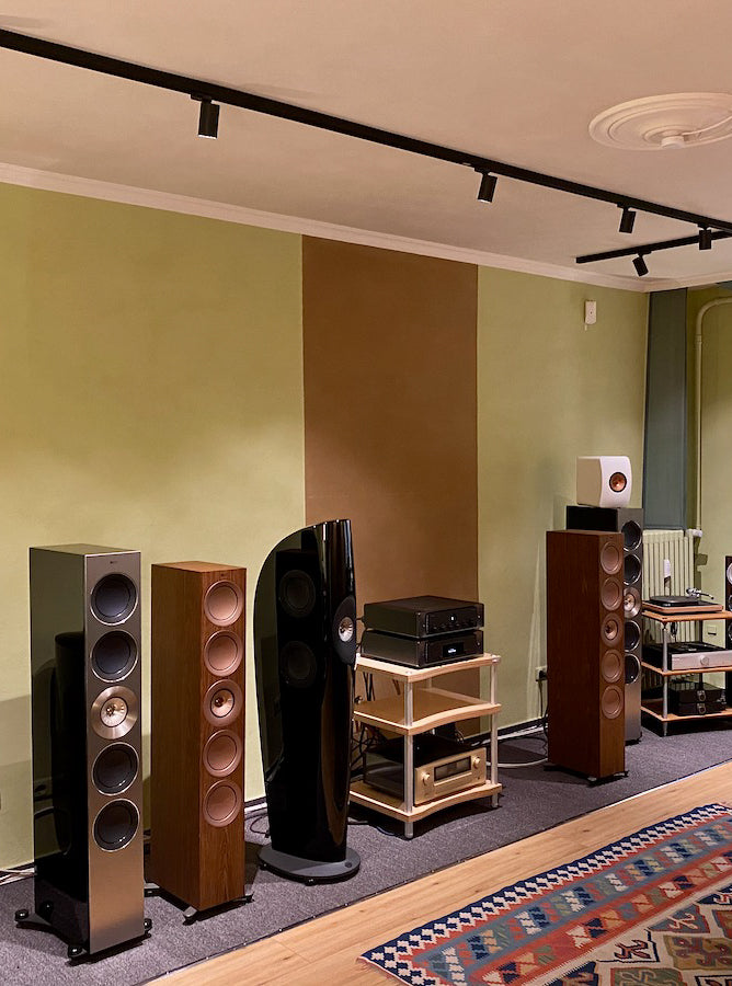 KEF-Händlerportrait: HiFi im Hinterhof, Berlin