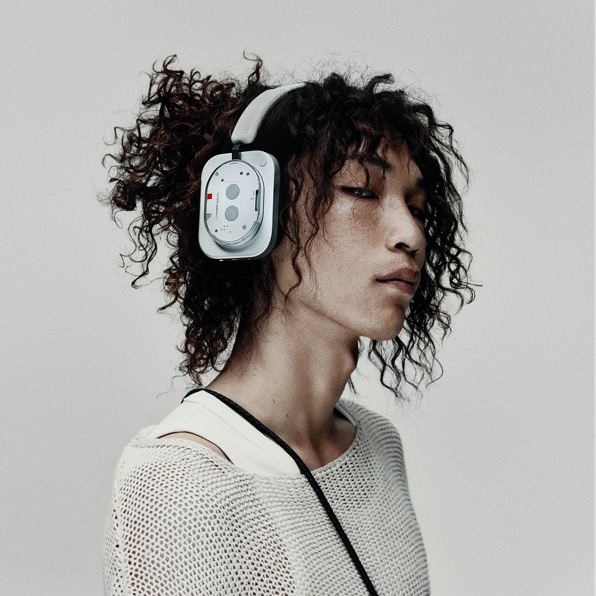 Nothing Headphone (1) | KEF DE